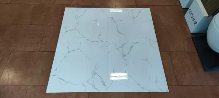 White Marble  60x60 cm polírozott gres padlóburkoló rektifikált